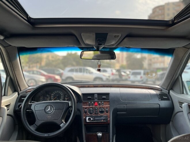 Mercedes C 200 1999, 265,234 km - 2.0 l - Bakı