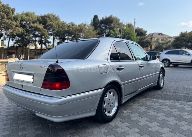 Mercedes C 200 1999, 265,234 km - 2.0 l - Bakı