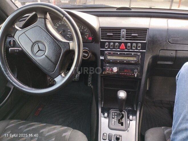 Mercedes C 200 1998, 350,000 km - 2.0 l - Sumqayıt