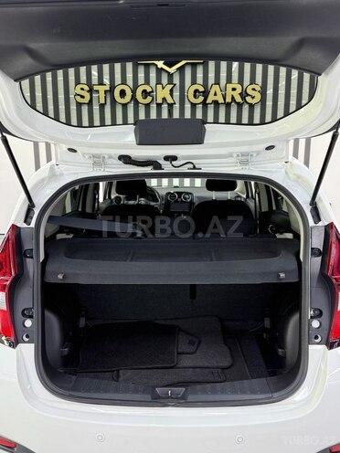 Nissan Note-9
