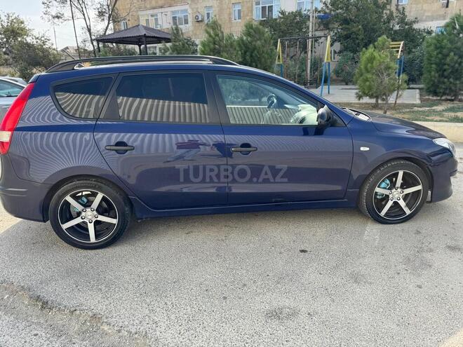 Hyundai i30 2010, 250,000 km - 1.4 l - Bakı