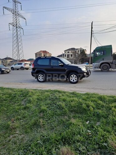 Toyota Land Cruiser Prado 2009, 235,000 km - 2.7 л - Bakı