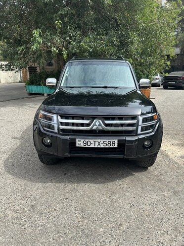 Mitsubishi Pajero 2007, 280,000 km - 3.0 l - Bakı