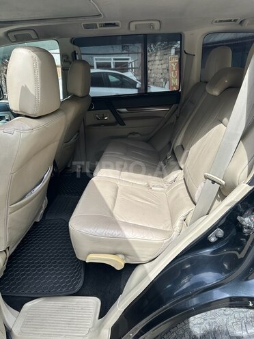 Mitsubishi Pajero 2007, 280,000 km - 3.0 l - Bakı