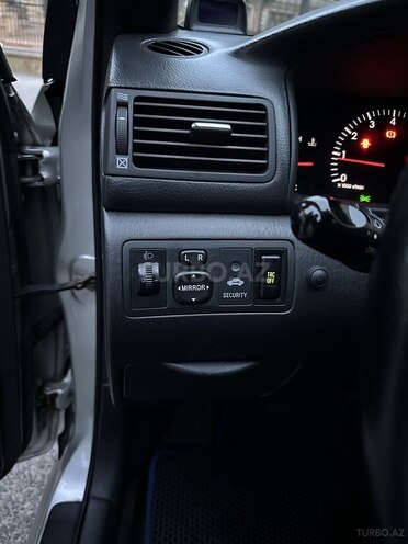 Toyota Corolla 2006, 339,000 km - 1.4 l - Bakı