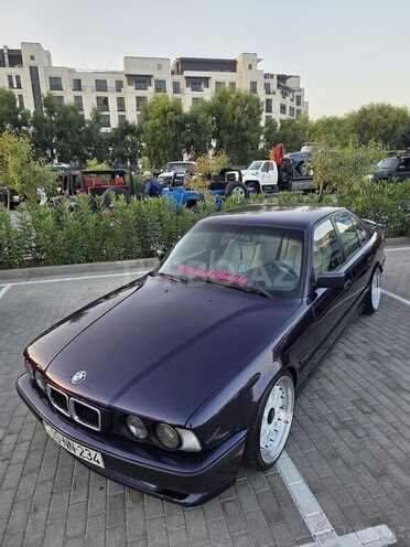 BMW 530 1993, 494,000 km - 3.0 l - Bakı
