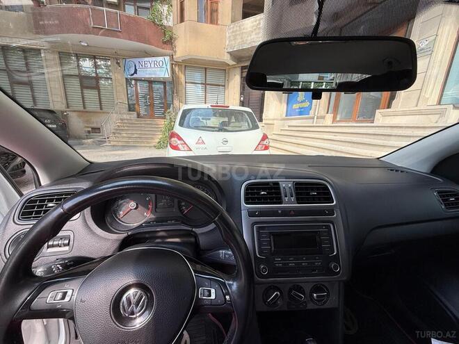 Volkswagen Polo 2019, 87,000 km - 1.6 l - Bakı