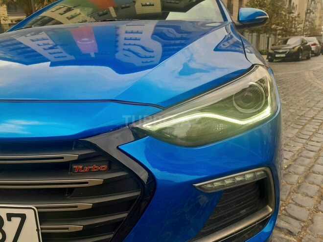 Hyundai Elantra 2017, 56,900 km - 1.6 л - Bakı