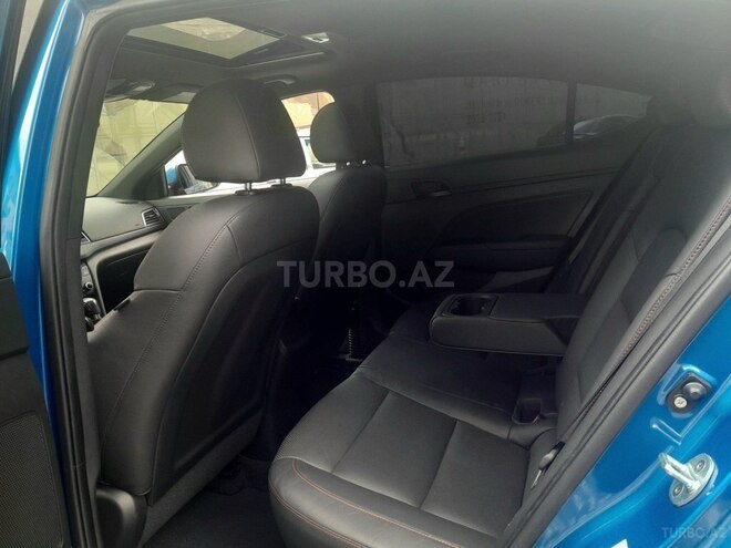 Hyundai Elantra 2017, 56,900 km - 1.6 л - Bakı