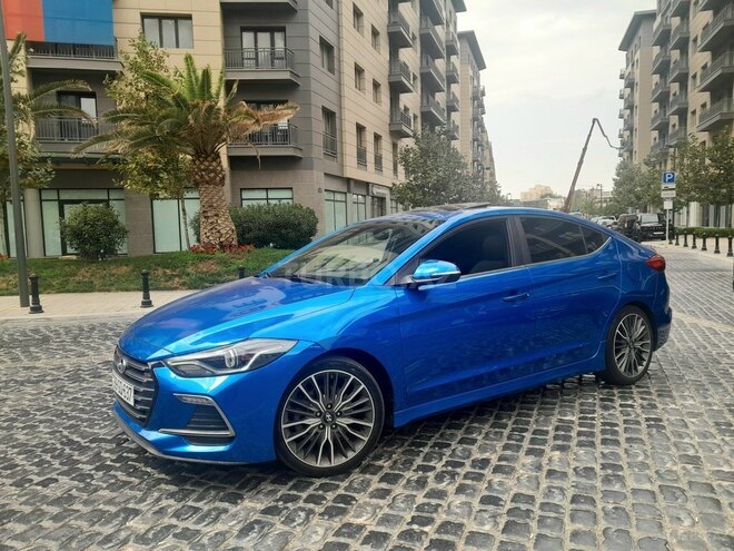 Hyundai Elantra 2017, 56,900 km - 1.6 л - Bakı