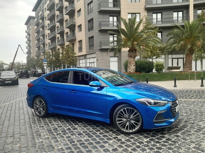 Hyundai Elantra 2017, 56,900 km - 1.6 л - Bakı