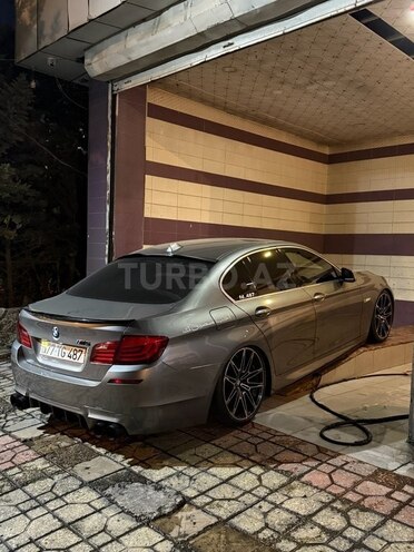 BMW 528 2013, 310,000 km - 2.0 l - Bakı