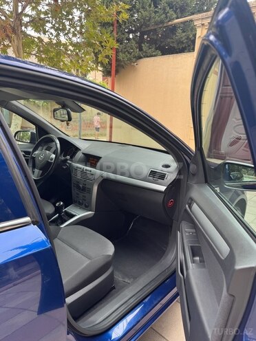 Opel Astra 2009, 157,000 km - 1.4 l - Sumqayıt