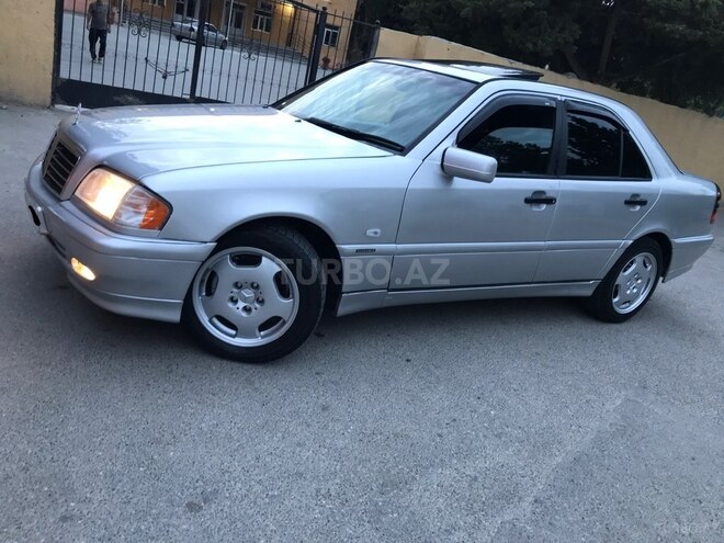 Mercedes C 240 1998, 287,000 km - 2.6 l - Sumqayıt