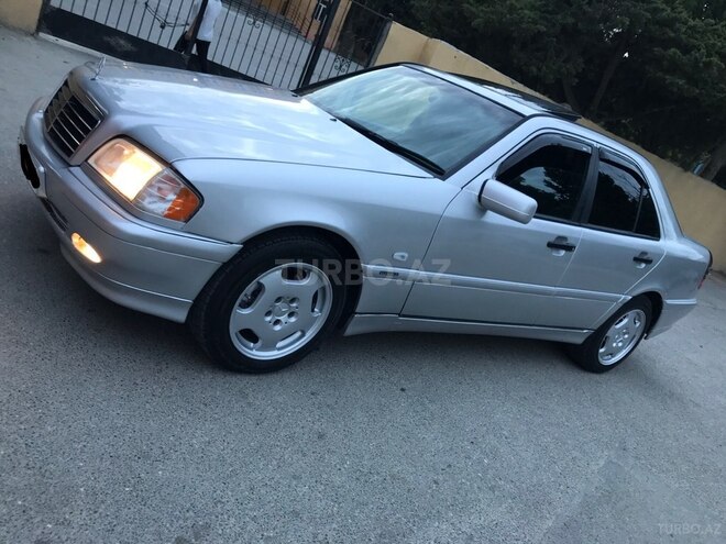 Mercedes C 240 1998, 287,000 km - 2.6 l - Sumqayıt