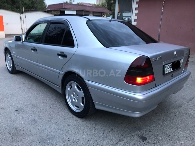 Mercedes C 240 1998, 287,000 km - 2.6 l - Sumqayıt