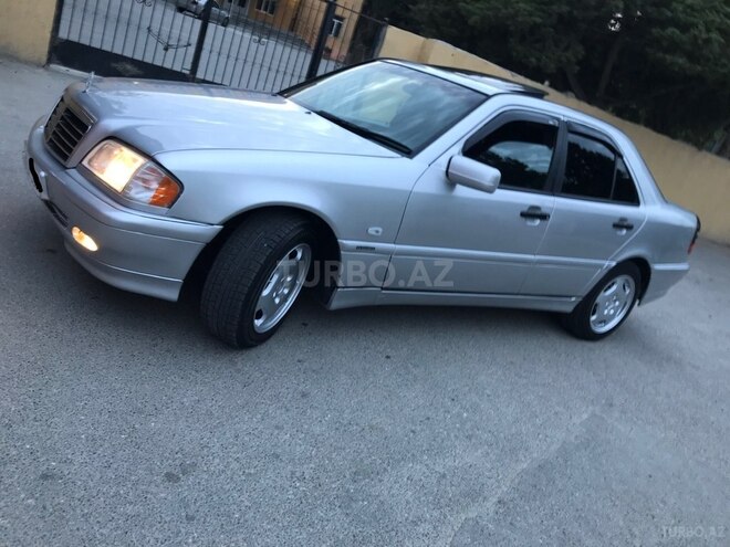 Mercedes C 240 1998, 287,000 km - 2.6 l - Sumqayıt