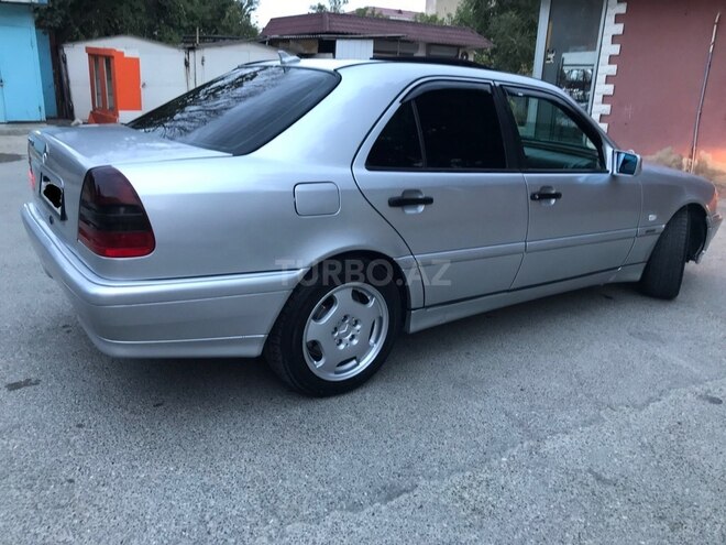 Mercedes C 240 1998, 287,000 km - 2.6 l - Sumqayıt