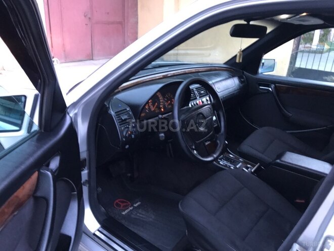 Mercedes C 240 1998, 287,000 km - 2.6 l - Sumqayıt