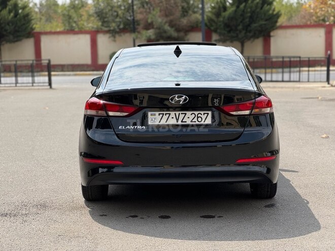 Hyundai Elantra 2018, 138,000 km - 2.0 л - Bakı