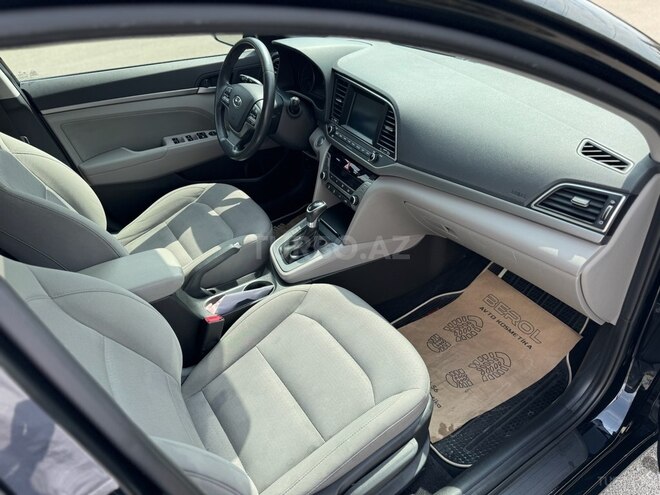 Hyundai Elantra 2018, 138,000 km - 2.0 л - Bakı