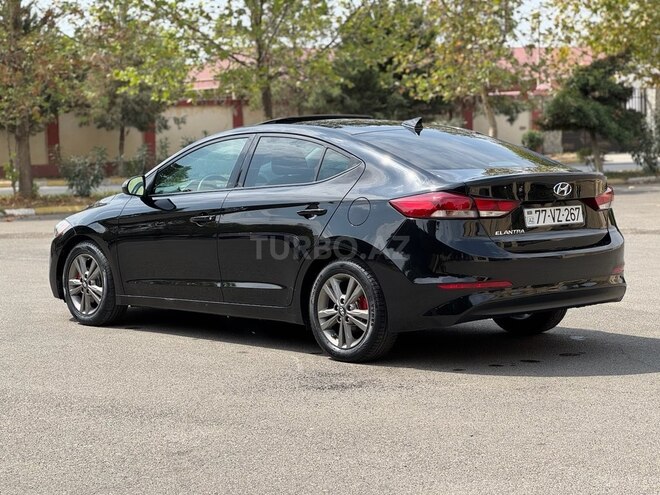 Hyundai Elantra 2018, 138,000 km - 2.0 л - Bakı