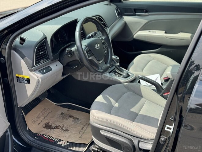 Hyundai Elantra 2018, 138,000 km - 2.0 л - Bakı