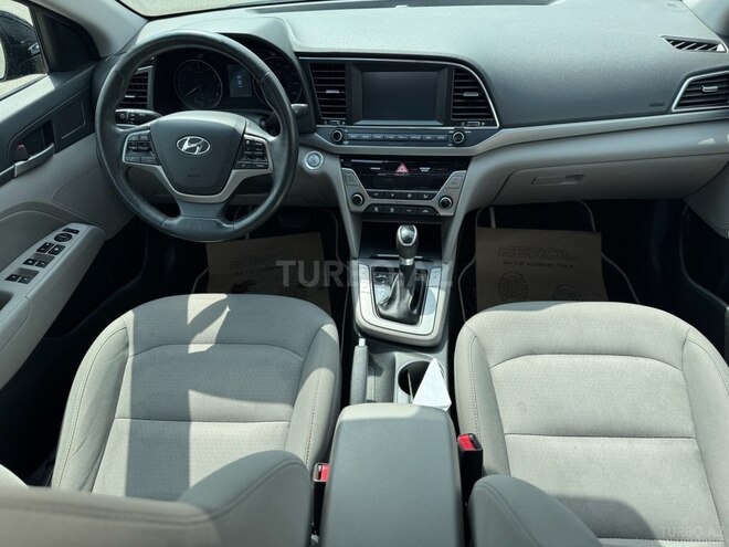 Hyundai Elantra 2018, 138,000 km - 2.0 л - Bakı