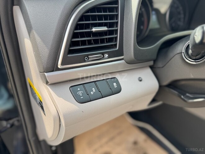 Hyundai Elantra 2018, 138,000 km - 2.0 л - Bakı
