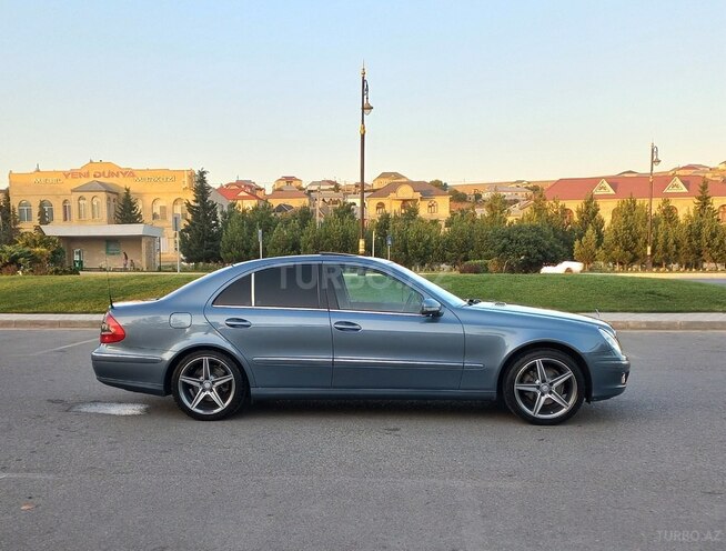 Mercedes E 320 2004, 390,000 km - 3.2 l - Şamaxı