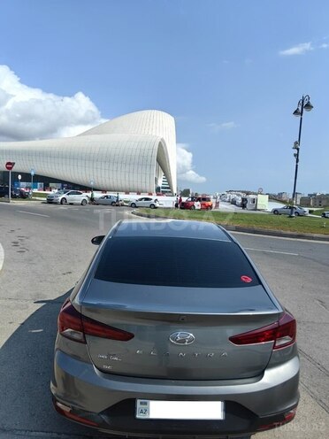 Hyundai Elantra 2018, 158,932 km - 2.0 l - Bakı