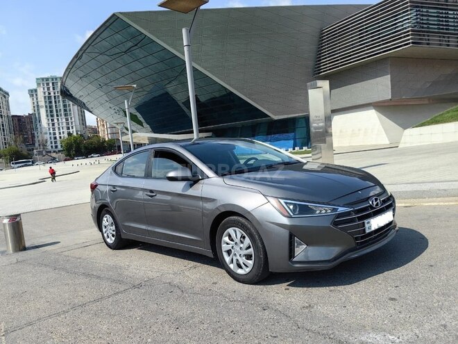 Hyundai Elantra 2018, 158,932 km - 2.0 l - Bakı