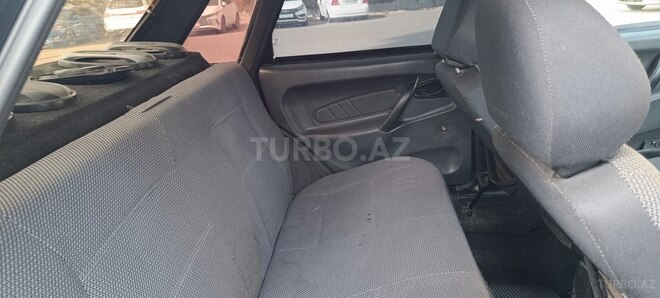LADA (VAZ) 2115 2009, 286,000 km - 1.6 л - Bakı