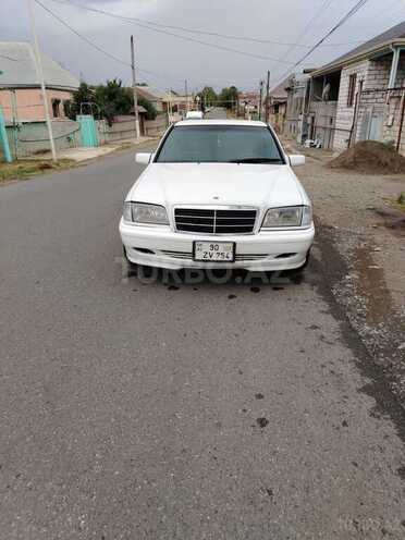 Mercedes C 200 1999, 352,000 km - 2.0 л - Bakı