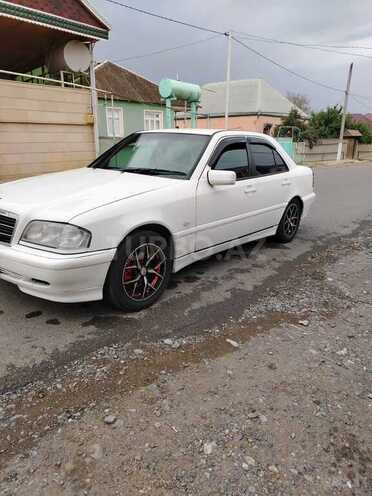 Mercedes C 200 1999, 352,000 km - 2.0 л - Bakı