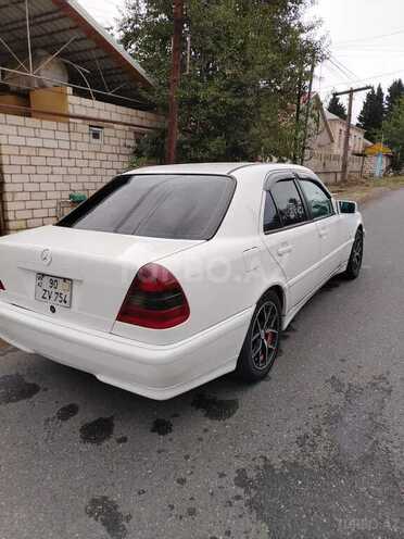 Mercedes C 200 1999, 352,000 km - 2.0 л - Bakı