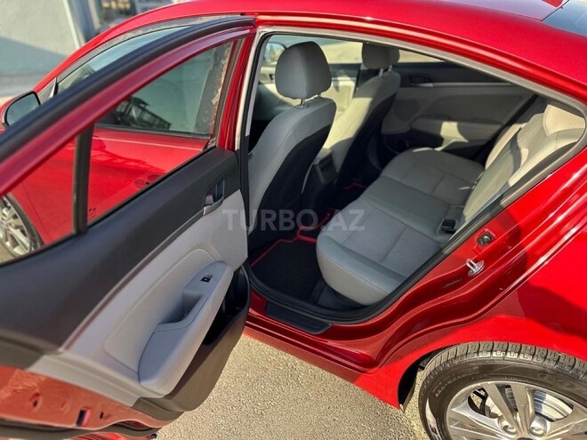 Hyundai Elantra 2016, 131,000 km - 2.0 l - Bakı