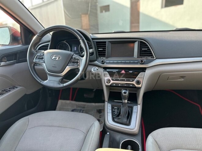 Hyundai Elantra 2016, 131,000 km - 2.0 l - Bakı