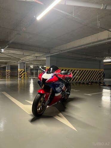 Honda CBR 1000-3