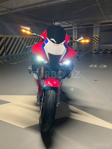 Honda CBR 1000-7
