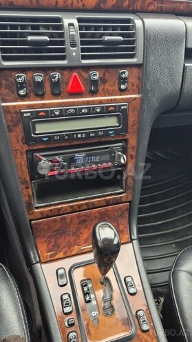 Mercedes E 240 2000, 256,705 km - 2.4 l - Sabirabad