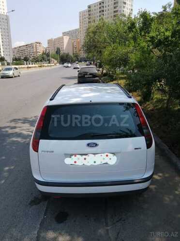 Ford Focus-2