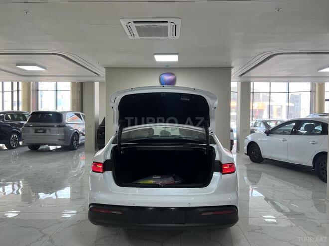 BYD Seal 05-15