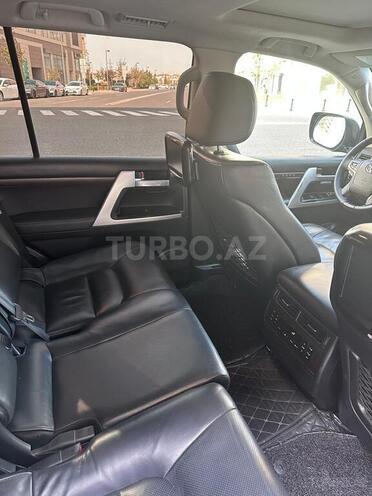 Toyota Land Cruiser 2017, 205,550 km - 4.6 л - Bakı
