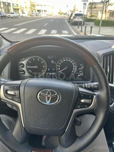 Toyota Land Cruiser 2017, 205,550 km - 4.6 л - Bakı