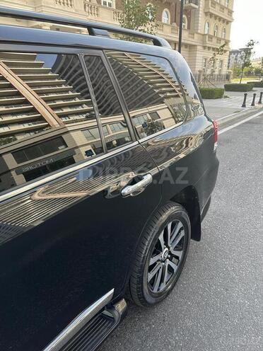 Toyota Land Cruiser 2017, 205,550 km - 4.6 л - Bakı