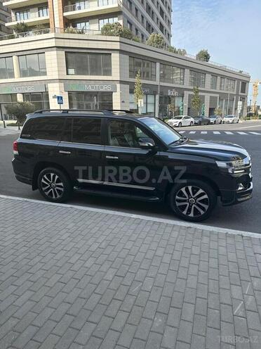 Toyota Land Cruiser 2017, 205,550 km - 4.6 л - Bakı