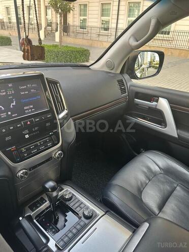 Toyota Land Cruiser 2017, 205,550 km - 4.6 л - Bakı