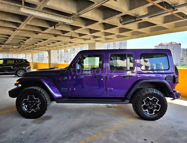 Jeep Wrangler-3