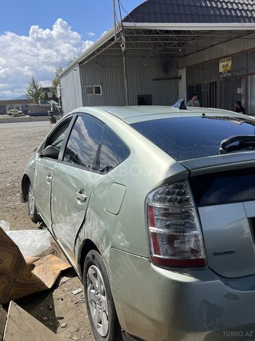 Toyota Prius 2008, 250,000 km - 1.5 l - Şəmkir